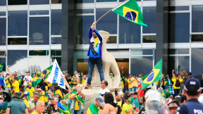 Brazil: Lula and actions of overthrowing